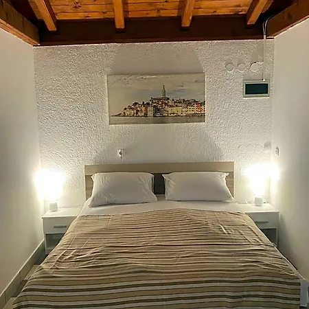 Salyna Hotel