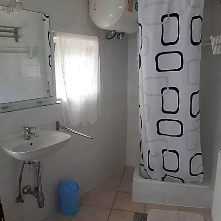Salyna Hotel 3*